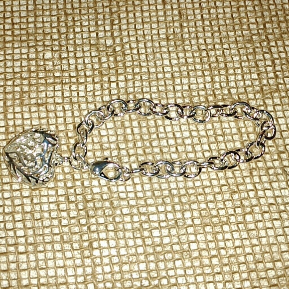 🌼HEART TAG SILVER BRACELET🌸 - Picture 3 of 5